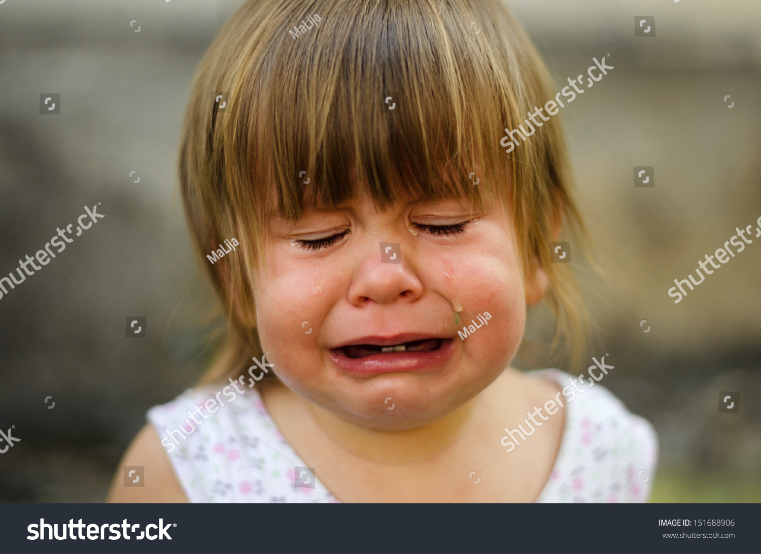 Little Child Crying Stock Photo 151688906 Shutterstock