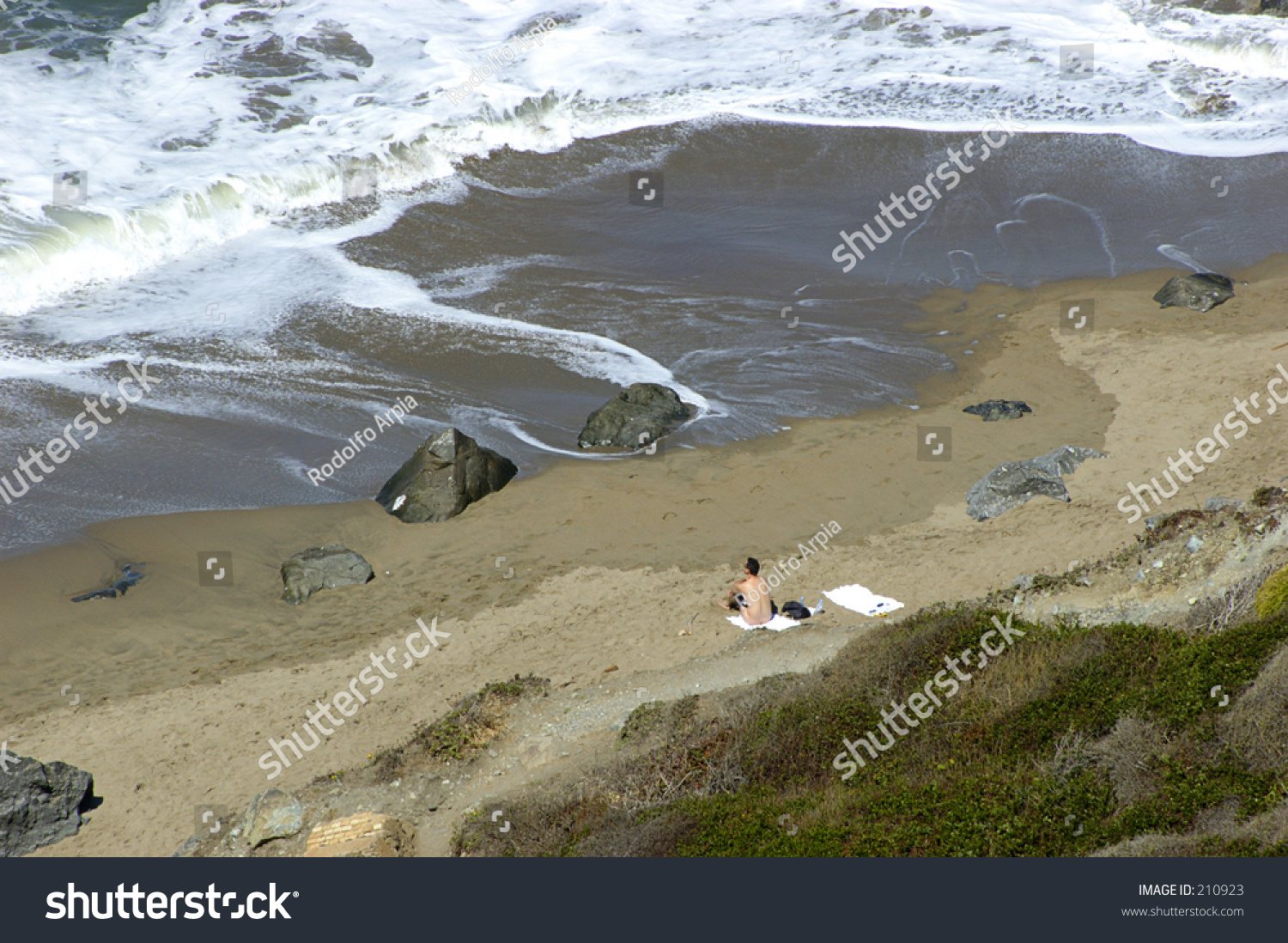 Asian handjob thumbs Nudist male picture beach