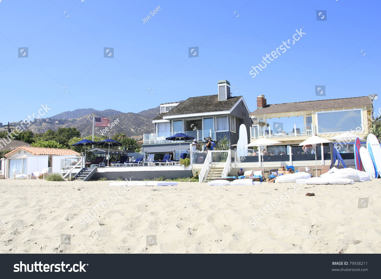 Polaroid Beach House – Operation18