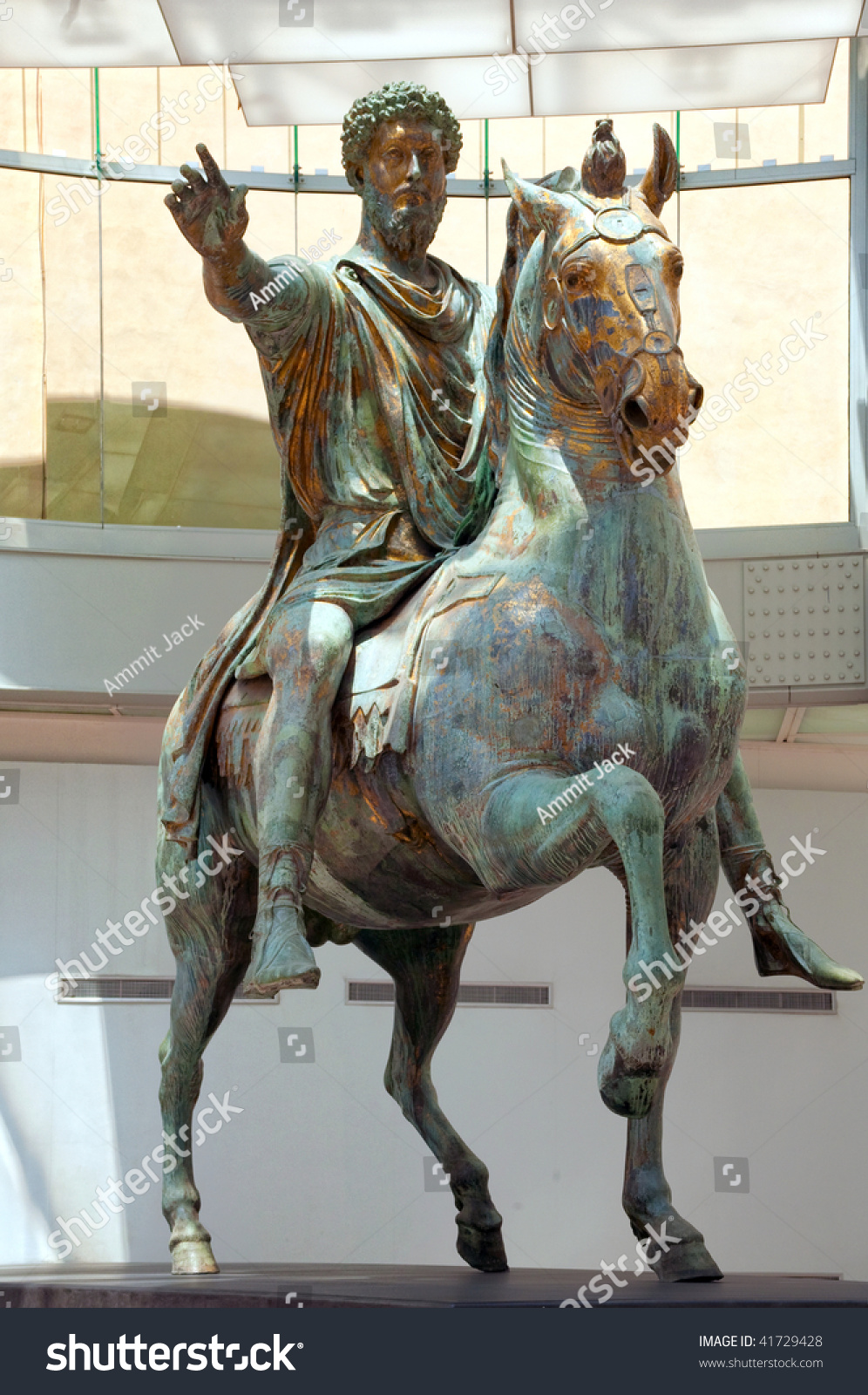 Marcus Aurelius Statue Stock Photo 41729428 : Shutterstock