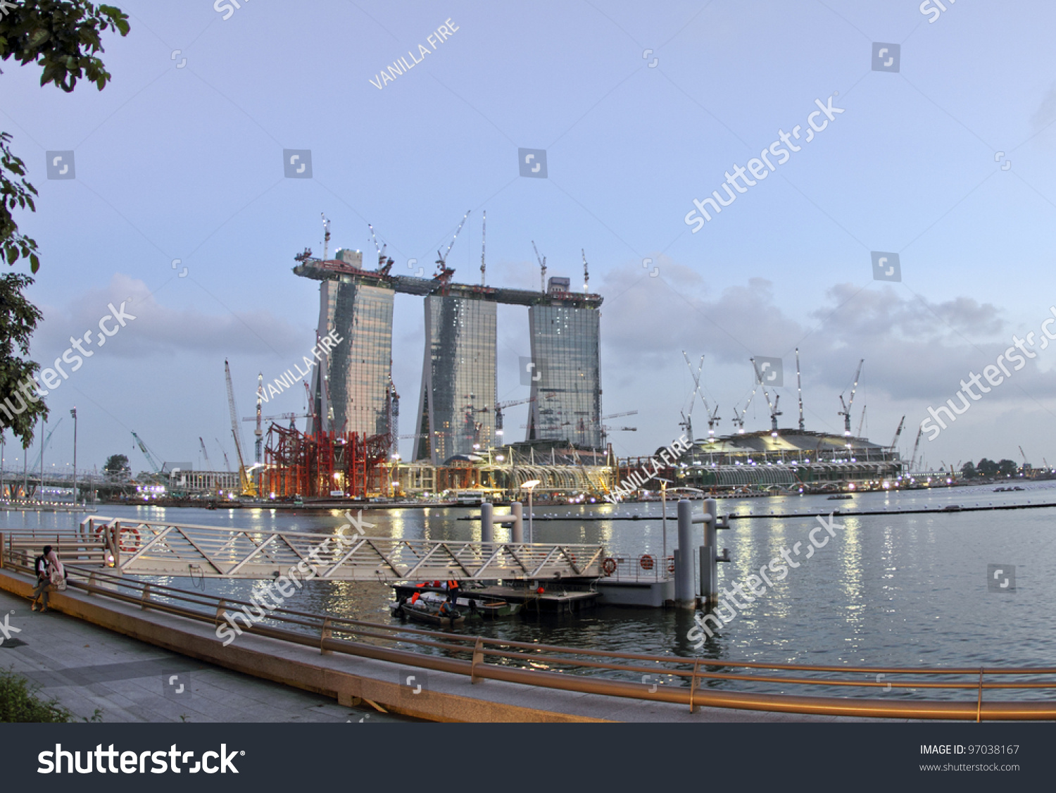Marina bay sands casino age restriction