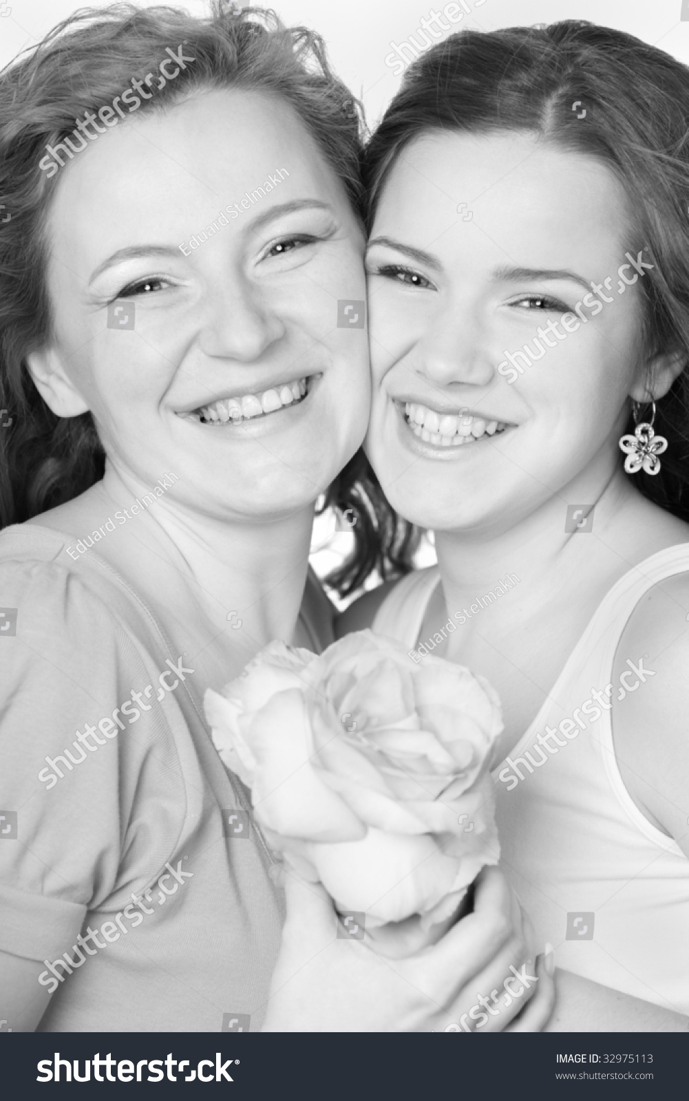 Mom And Daughter. Black And White Photo. - 32975113 : Shutterstock