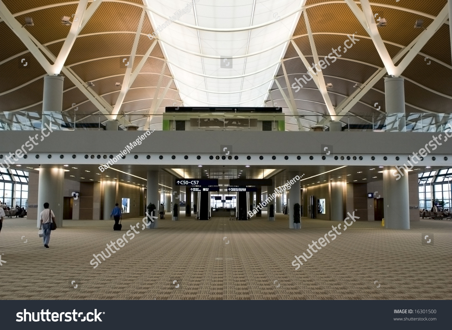 New, Second Terminal At Shanghai Pudong International Airport In China ...