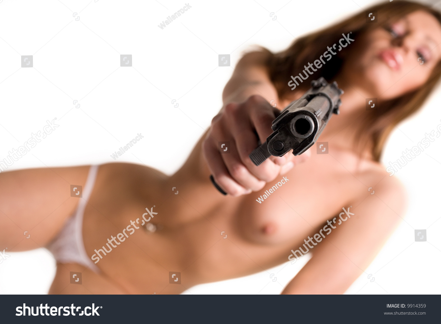 naked girl loads gun pregnant women nude trying to pee in labor