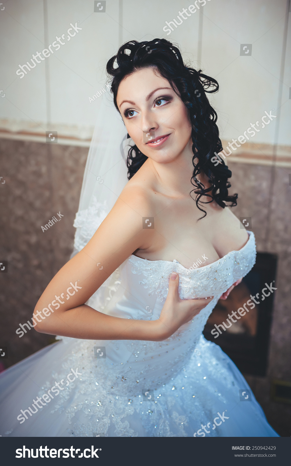 Beautiful Bride Wedding Dress Play 60