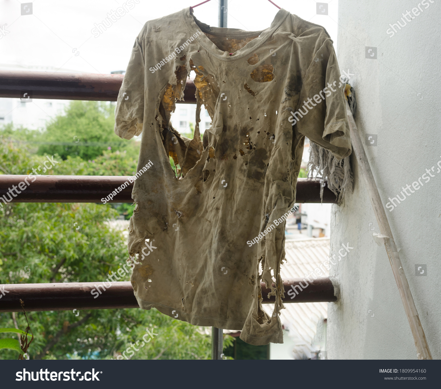 12 858 Tattered Cloth Images Stock Photos Vectors Shutterstock