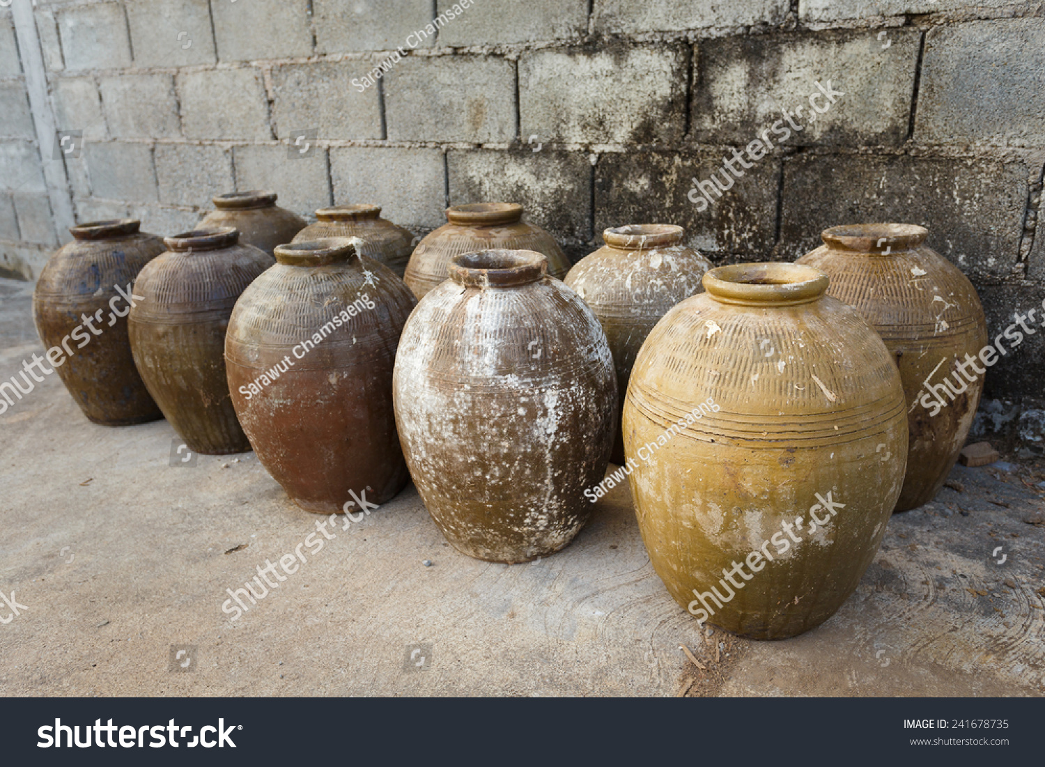 Old Earthen Jar Stock Photo Shutterstock