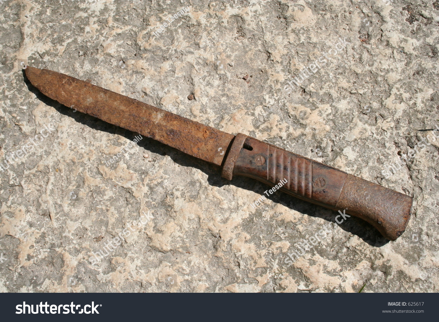 Old Rusty Knife Stock Photo 625617 Shutterstock