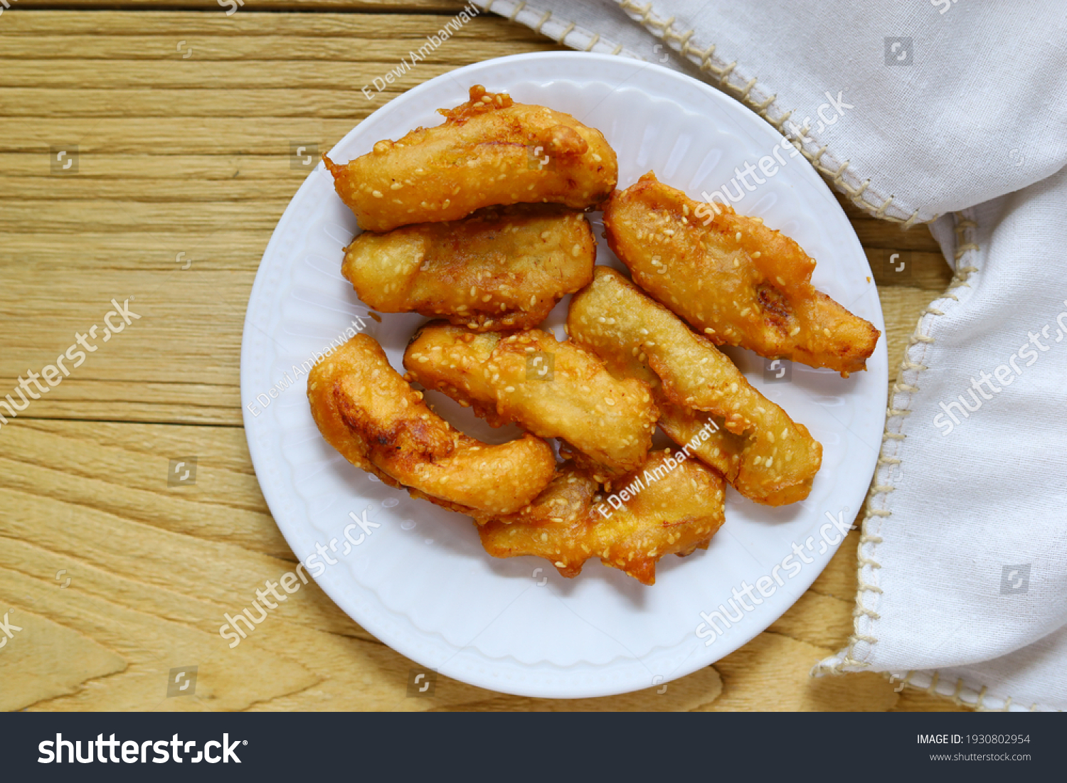 Pisang Goreng Wijen Fried Banana Made Stock Photo Edit Now 1930802954