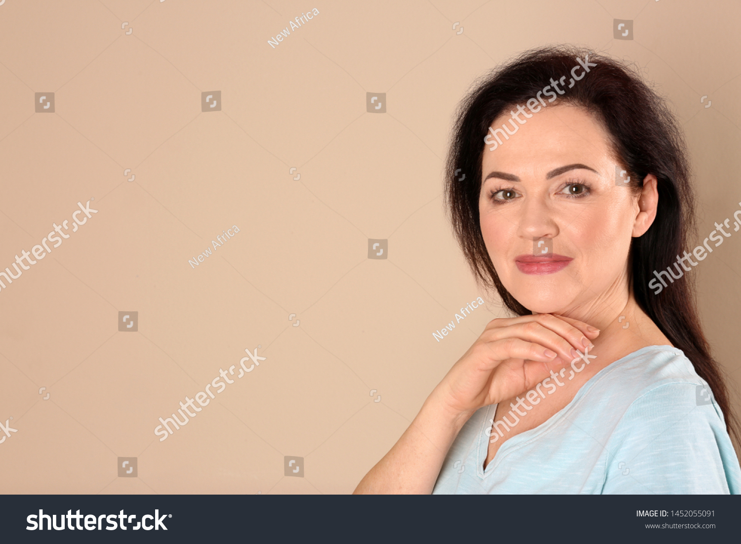 Portrait Charming Mature Woman Healthy Beautiful Stock Photo