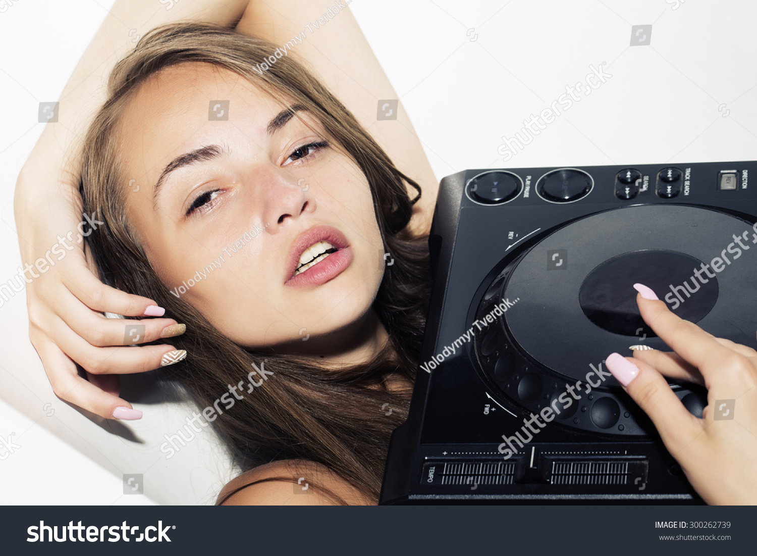 Pretty Dj Woman With Violin Stock Photo - Image of party 