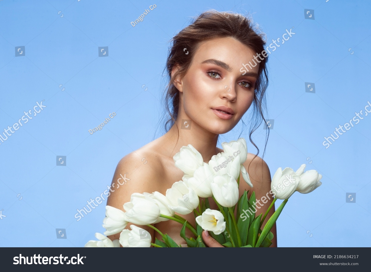 631 imágenes de Girl naked tulip Imágenes fotos y vectores de stock