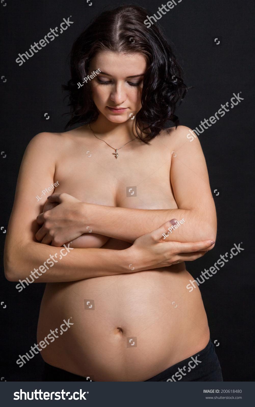 Pregnant Women Posing Nude 39
