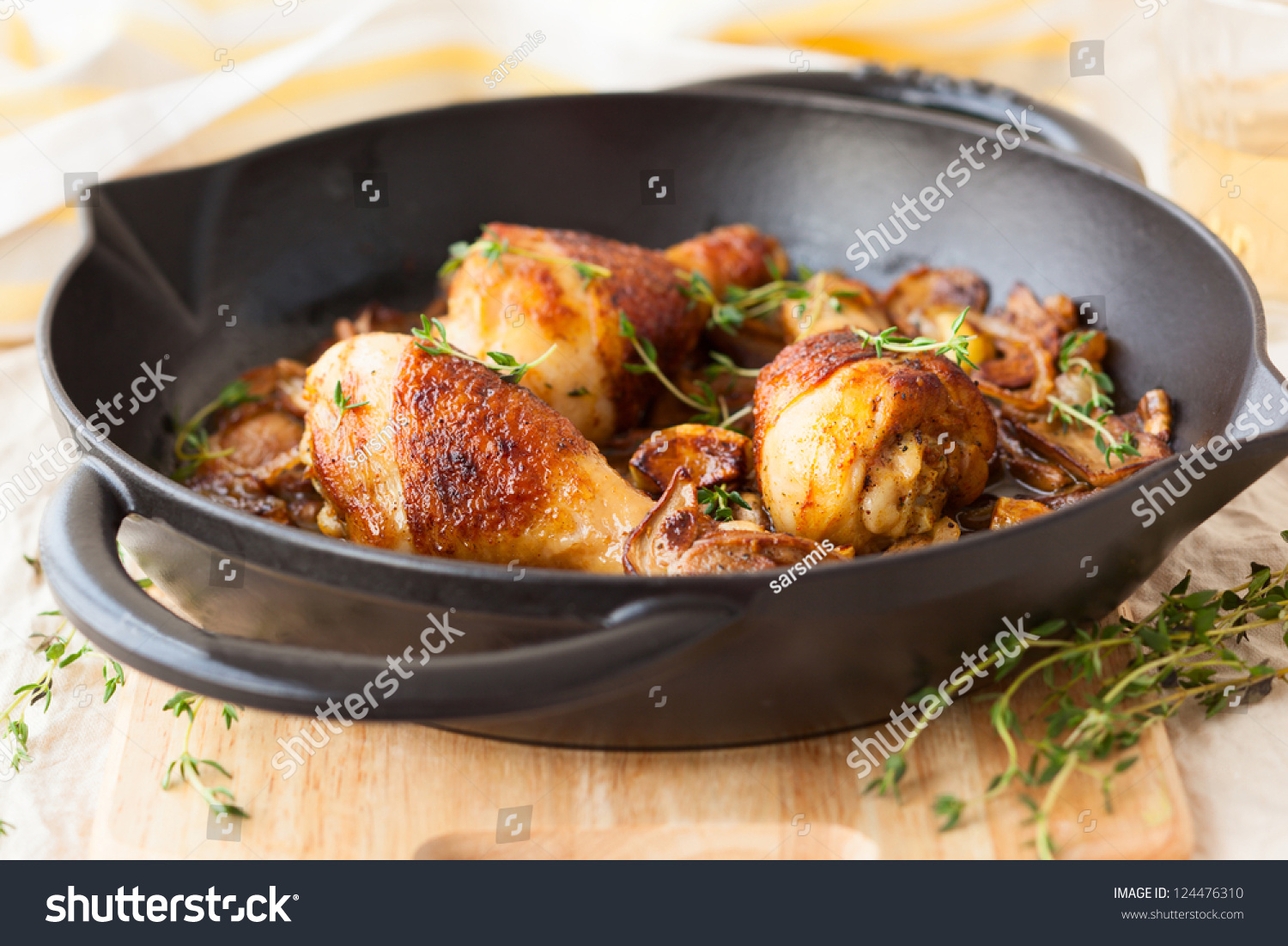 Фото жареной курицы на сковороде с пошагово Фото жареной курицы на сковороде с пошагово