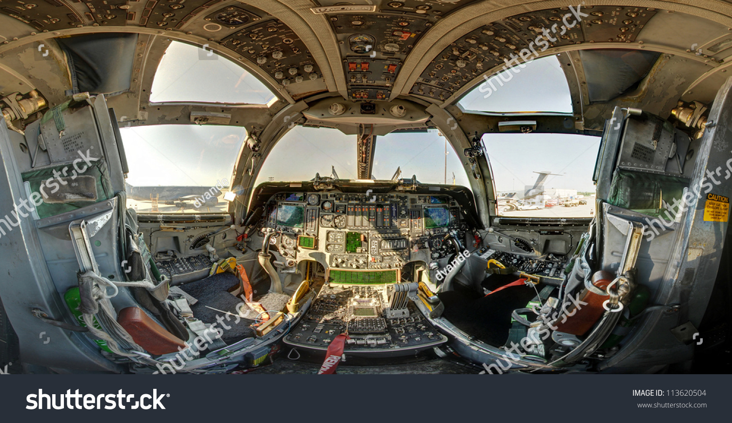 Rockford, Il- June 2: United States Air Force B-1b Lancer Cockpit On ...