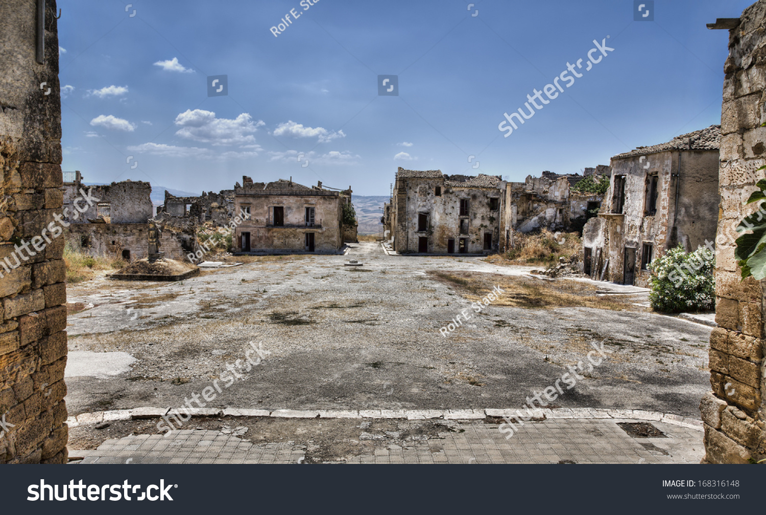 Ruins Of Poggioreale, Sicily Stock Photo 168316148 : Shutterstock