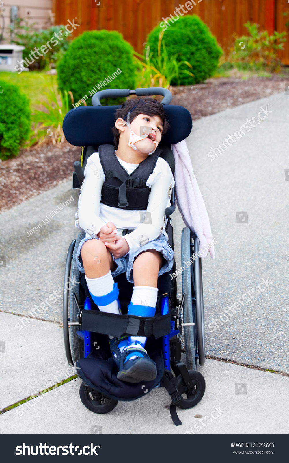 Seven Year Old Biracial Disabled Boy Stock Photo 160759883 - Shutterstock