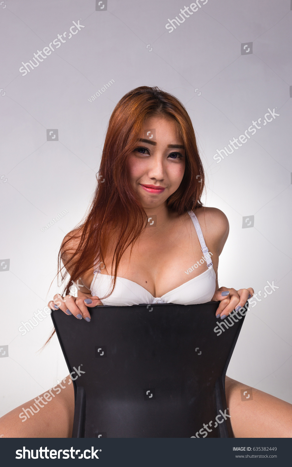 Sexy Asian Woman White Lingerie On 스톡 사진 635382449 Shutterstock