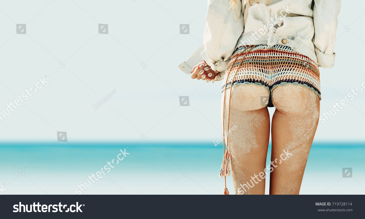 Sexy Buttocks Bikini On Sea Background Foto Stok Shutterstock