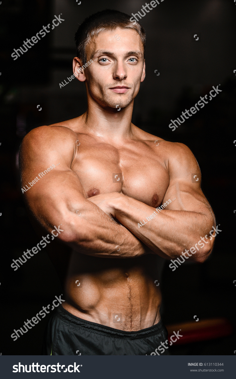 Sexy Portrait Very Muscular Shirtless Male Stockfoto Shutterstock