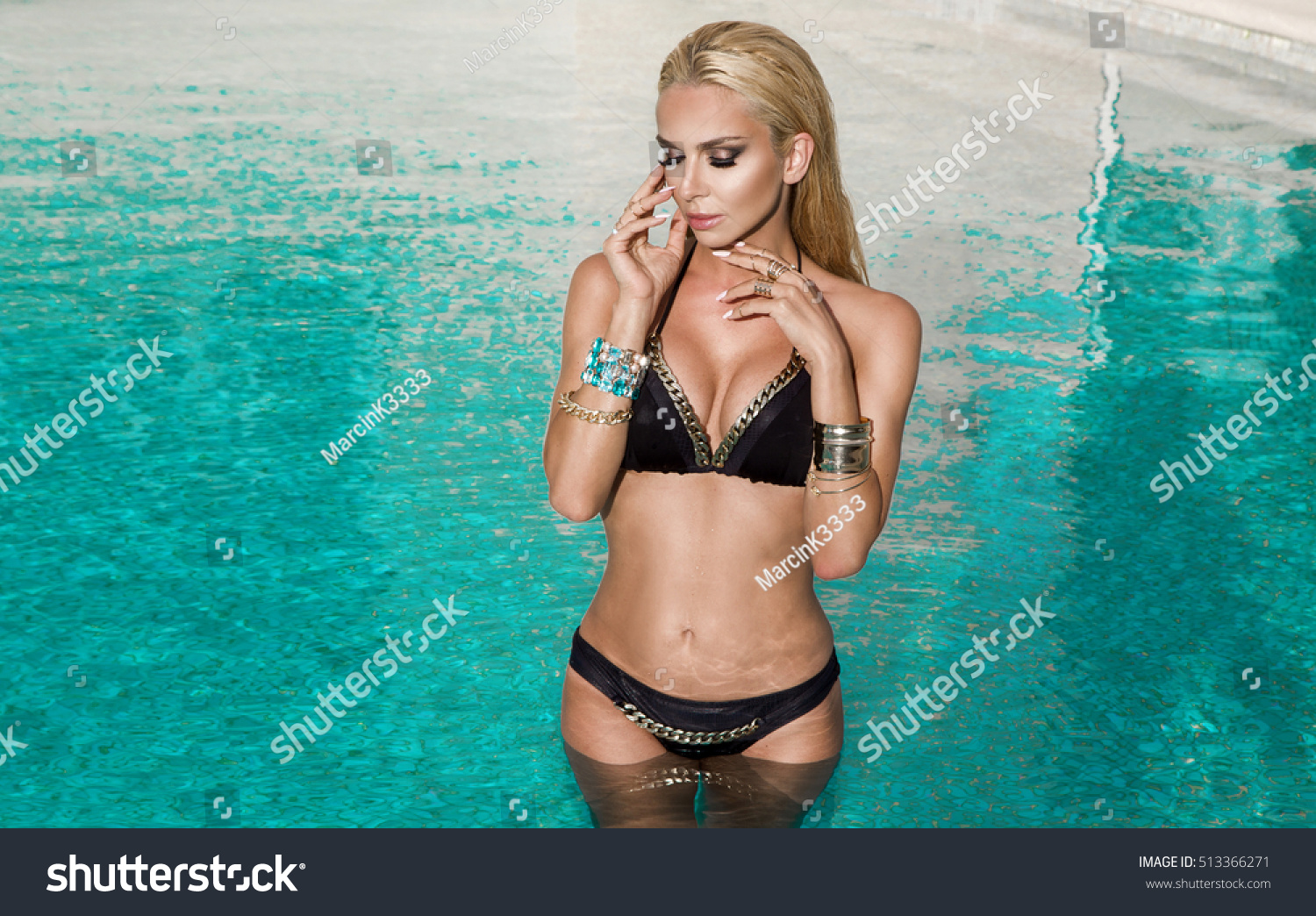 Sexy Woman Elegant Bikini On Suntanned Stock Photo Shutterstock