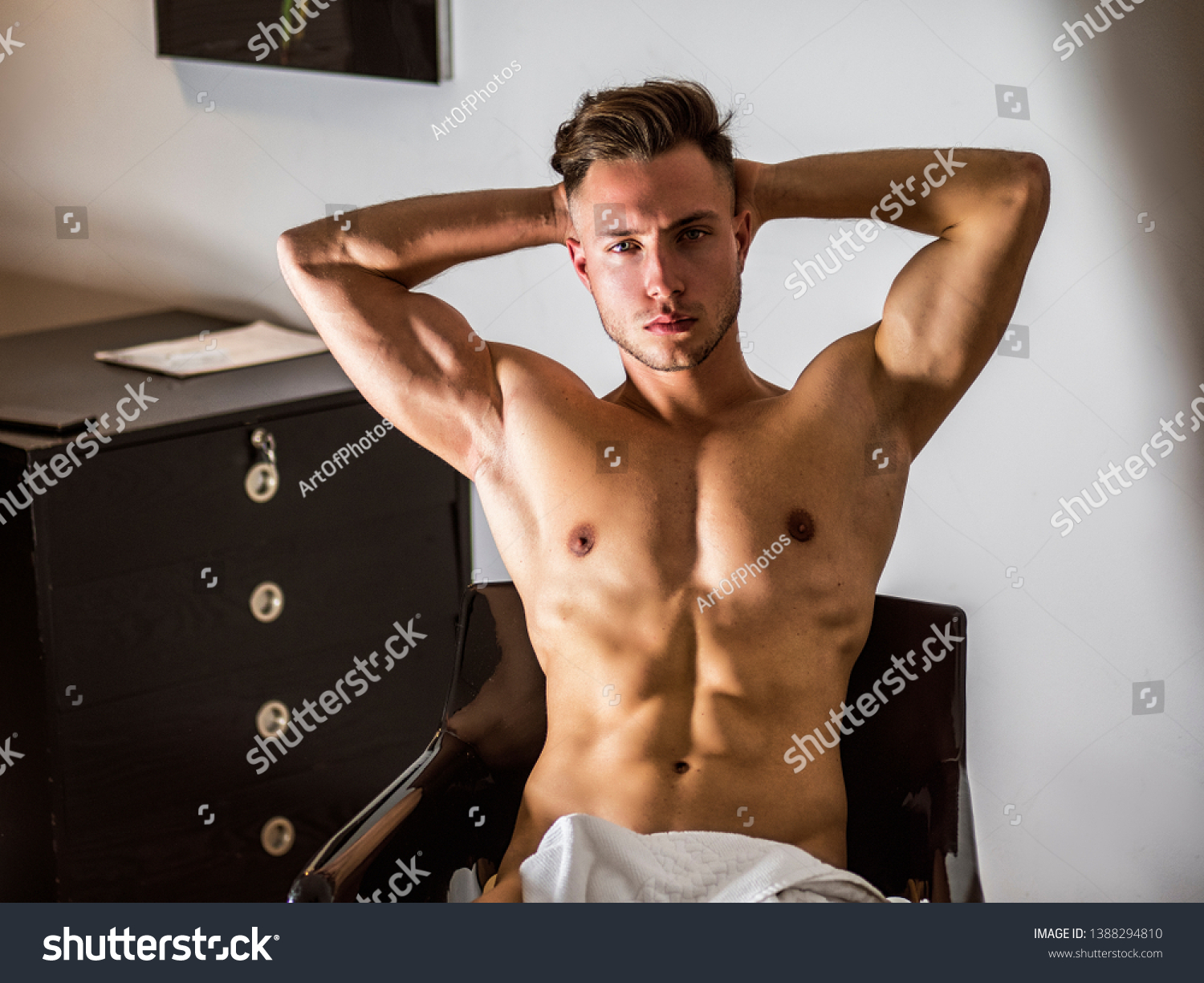 Shirtless Naked Sexy Male Model Sitting Foto Stok Shutterstock