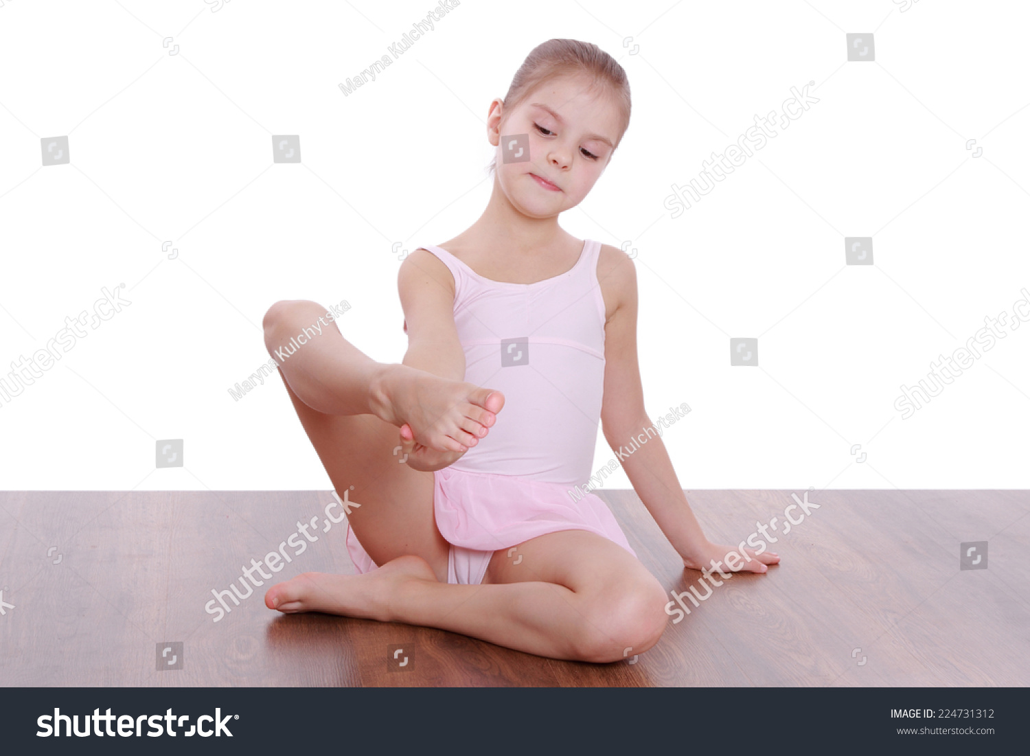 Nude Teenage Gymnastics 108