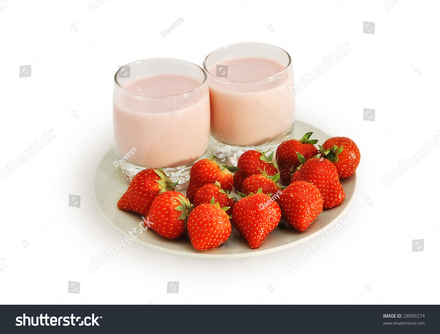 Creamy Strawberry Crepes Recipe