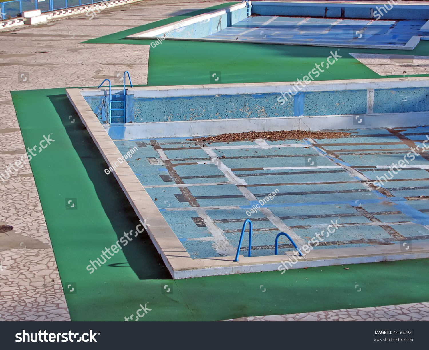 in and out pool