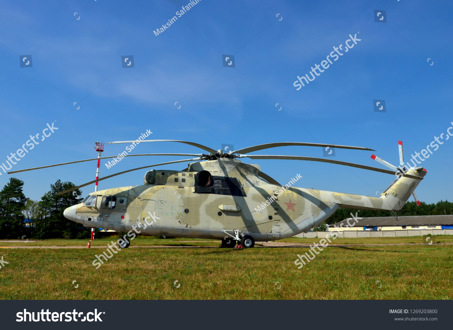 Worlds Largest Helicopter Soviet Military Transport 스톡 사진 지금 편집 1269203800