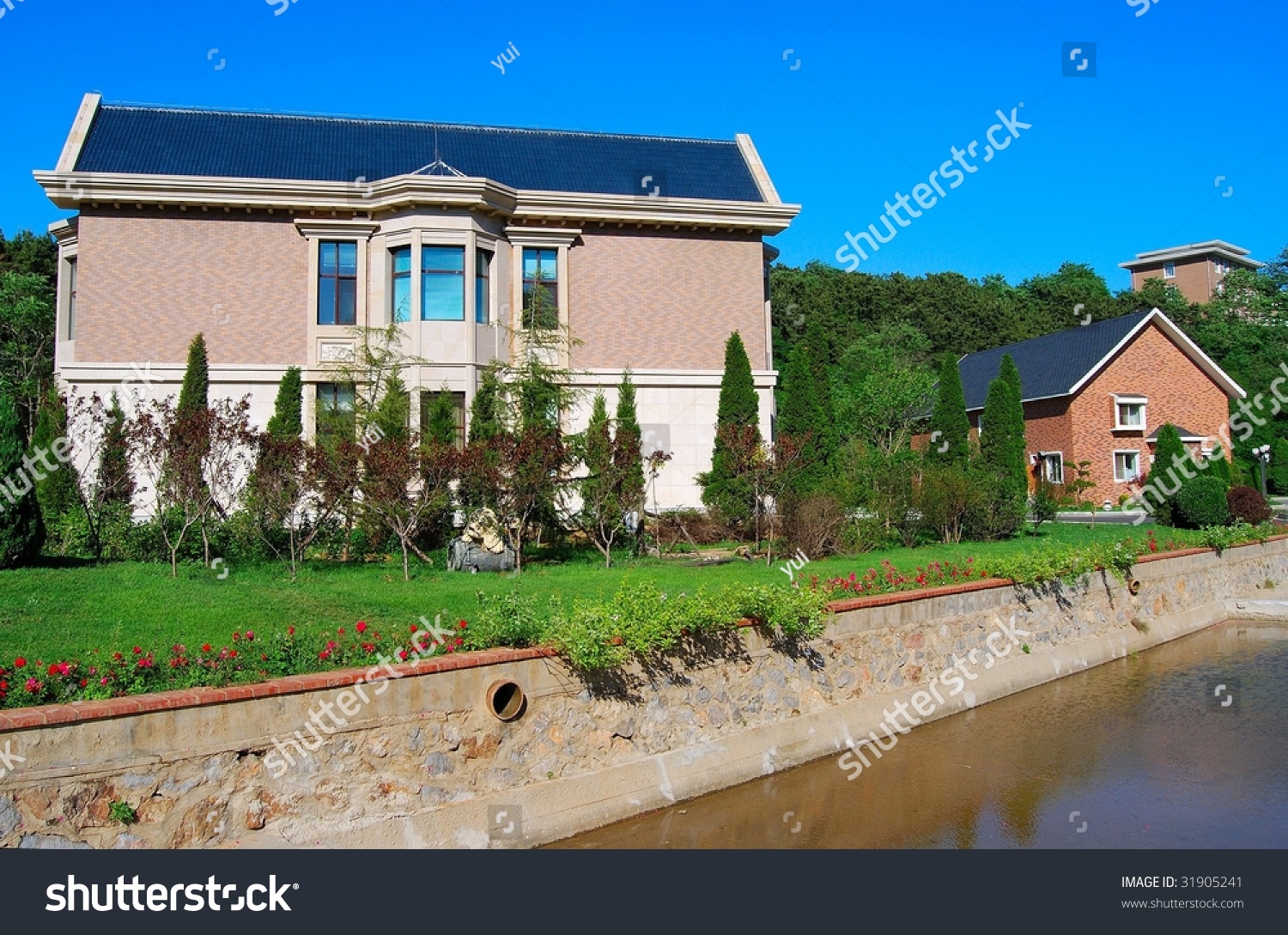 Three Houses. Front Yard. Stock Photo 31905241 : Shutterstock