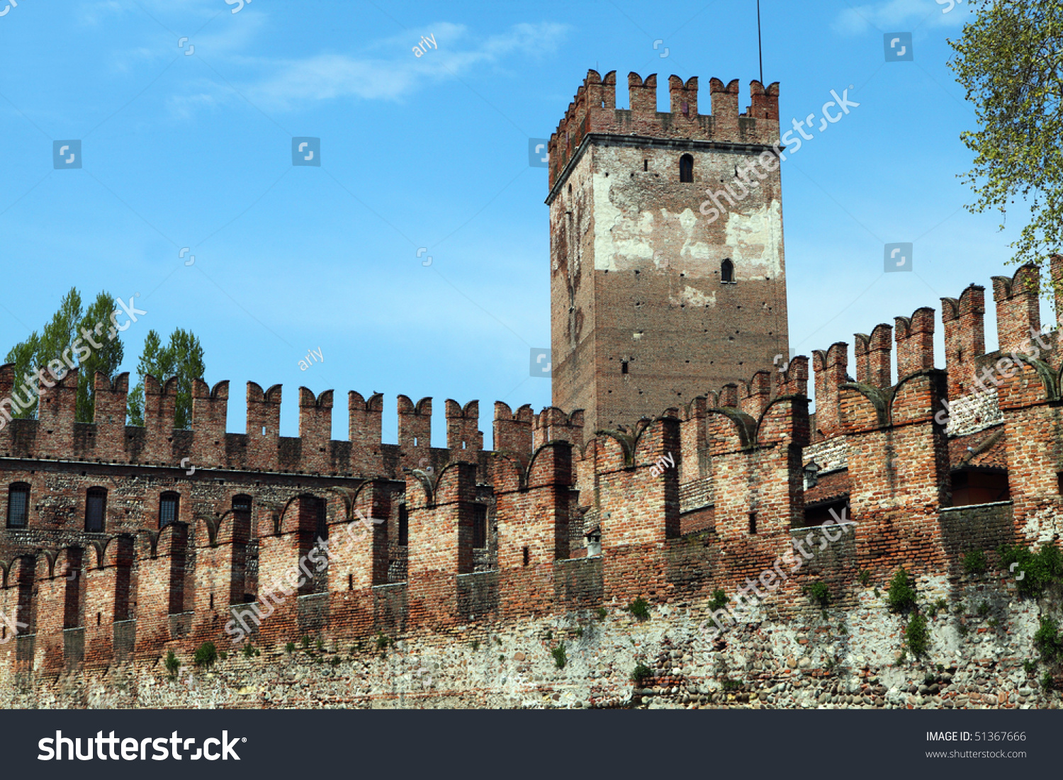 Tower Verona Italy Stock Photo 51367666 Shutterstock