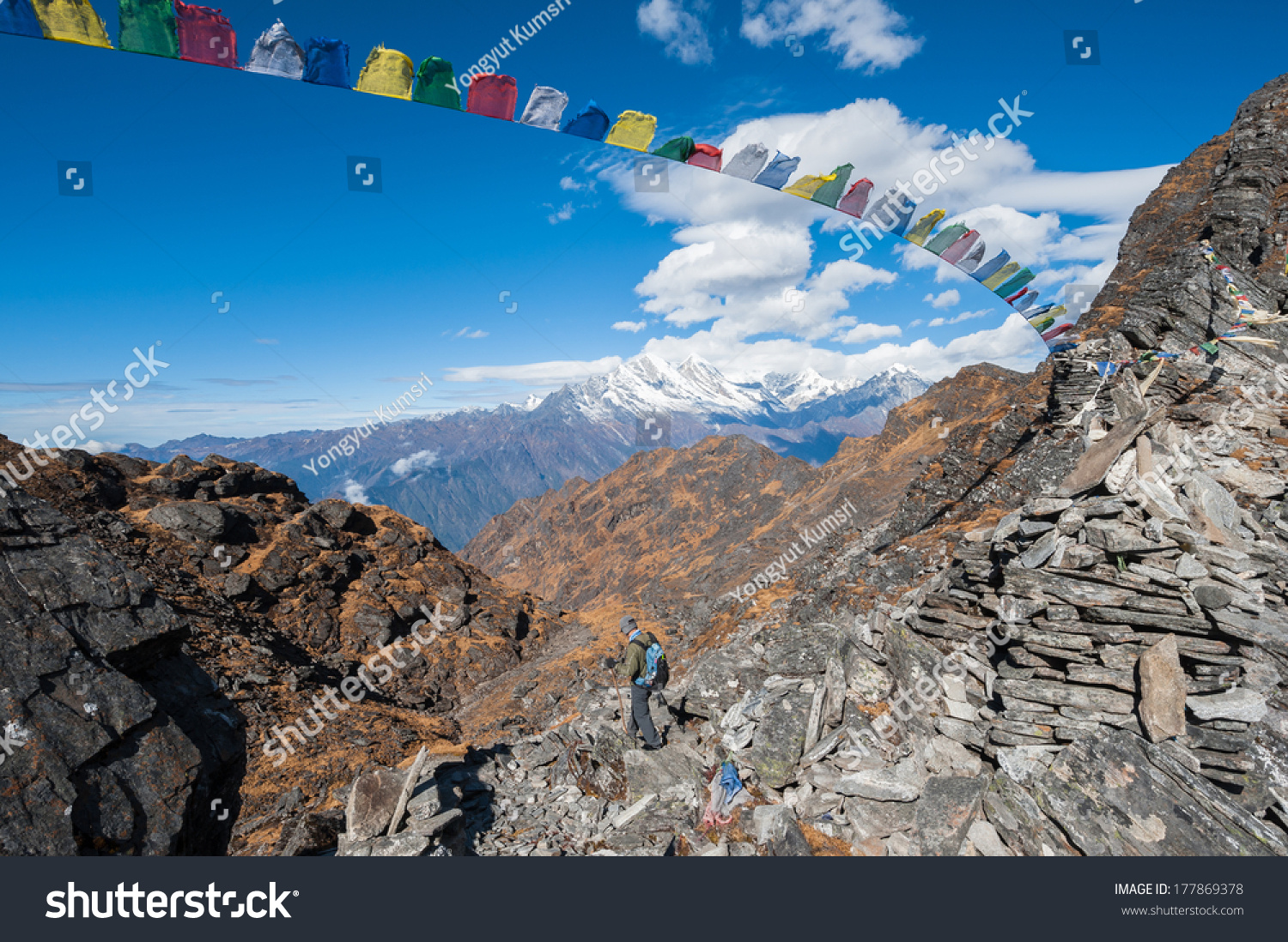 Trekking In Everest Region Himalayas Of Nepal Stock Photo 177869378