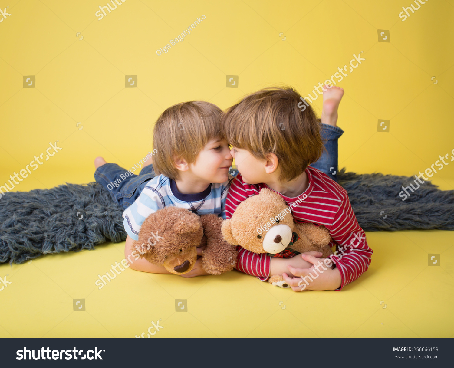 big and little stuffed animals for siblings