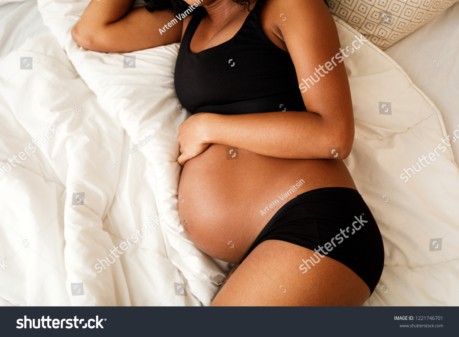 Unrecognizable Pregnant Woman Lying On Bed Stock Photo Edit Now