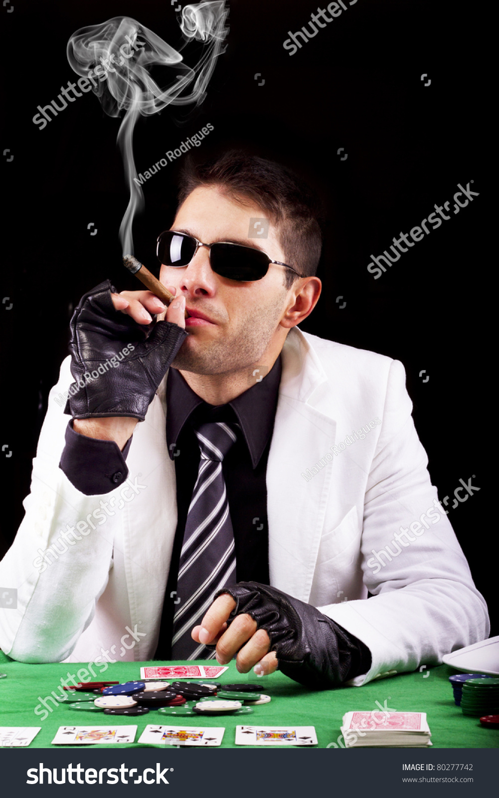 Gangster poker