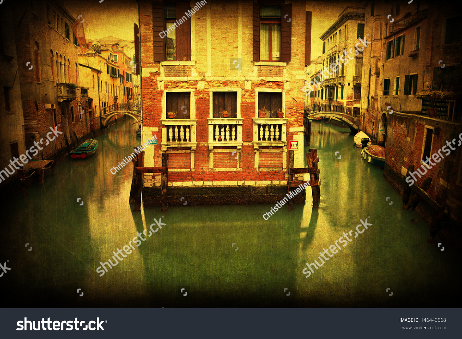 vintage-style-picture-of-an-old-house-in-venice-italy-surrounded-by-a