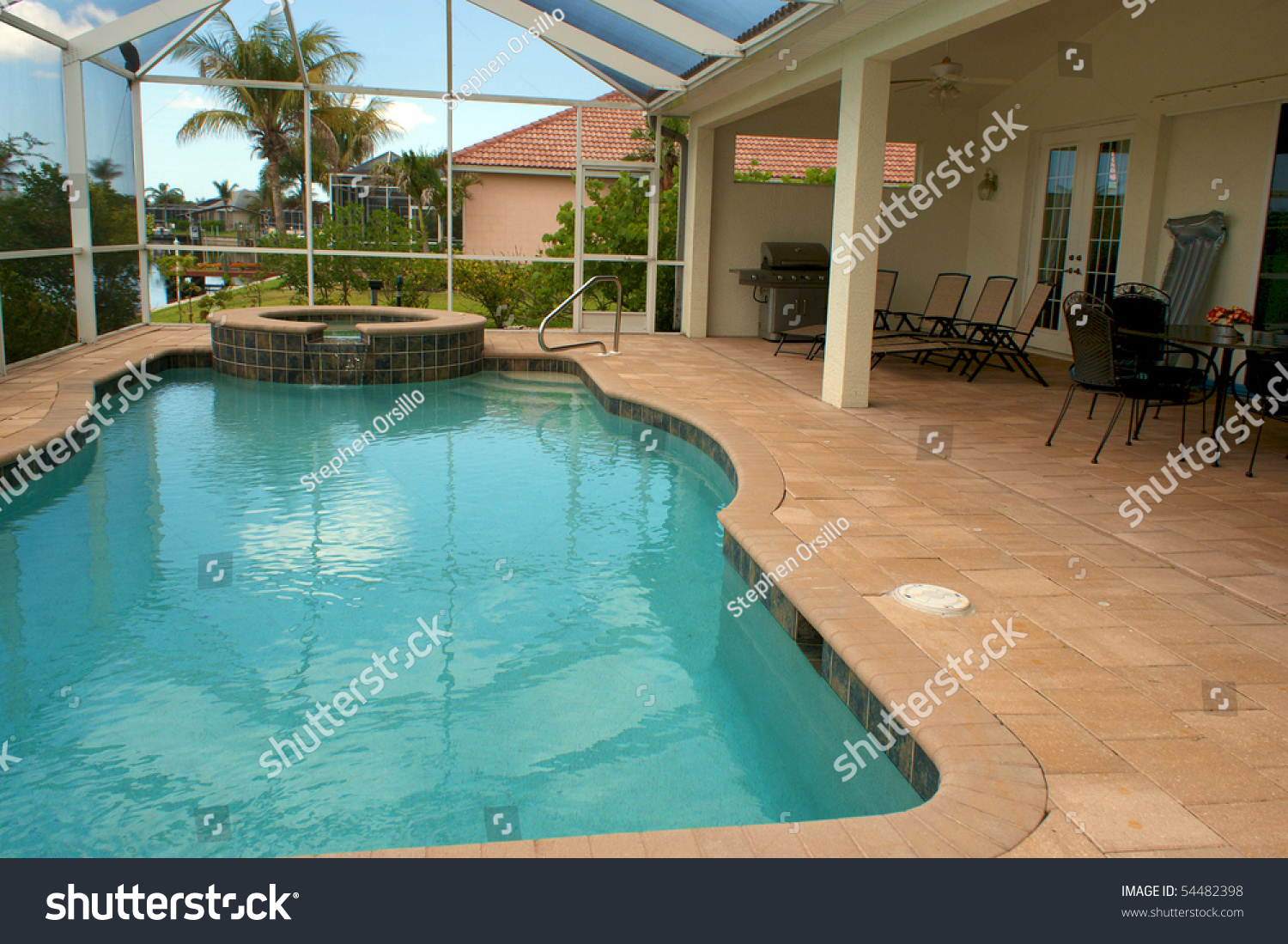 15 ft wide pool