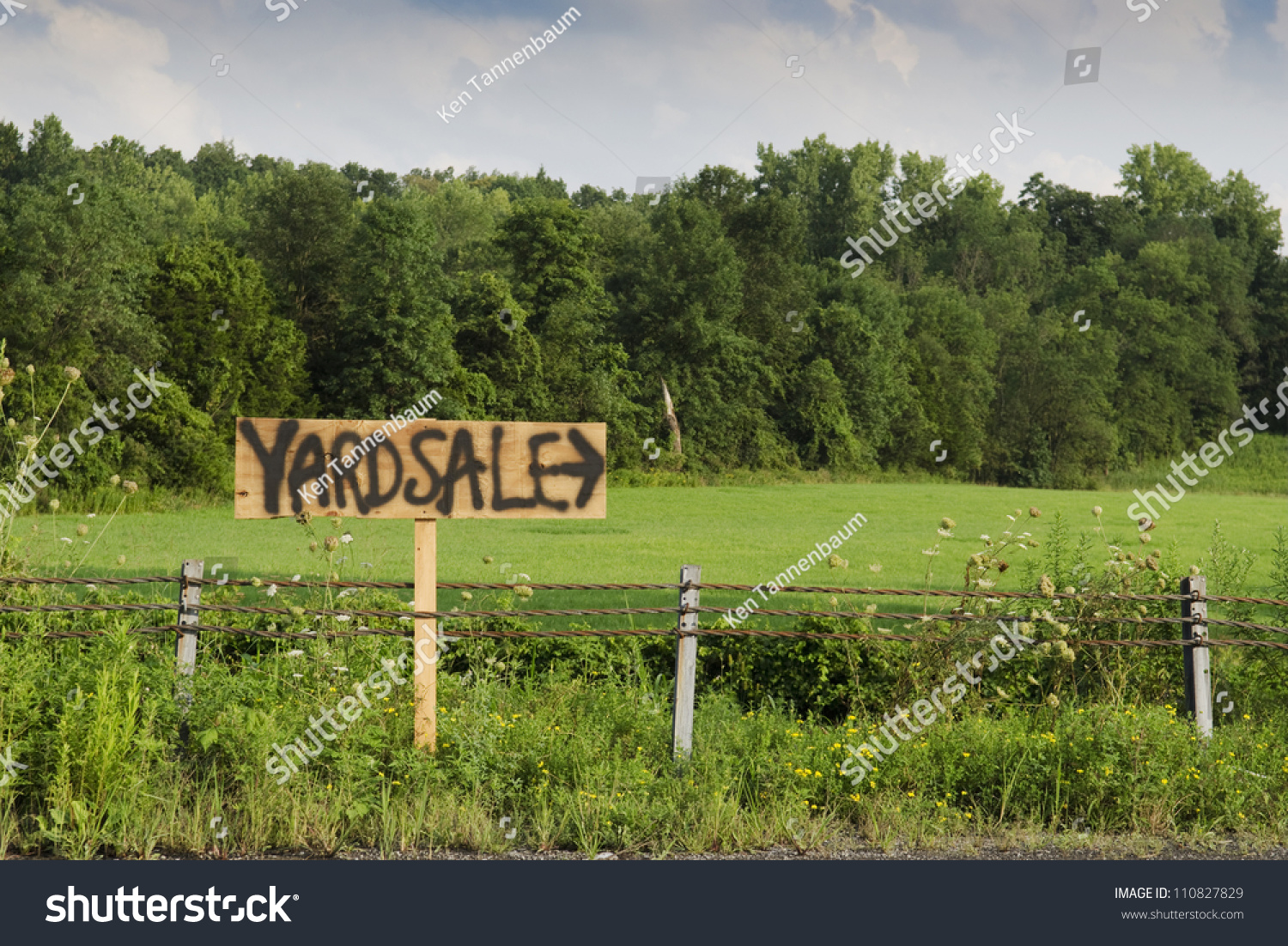 Yard Sale Sign On Country Road Stock Photo 110827829 Shutterstock