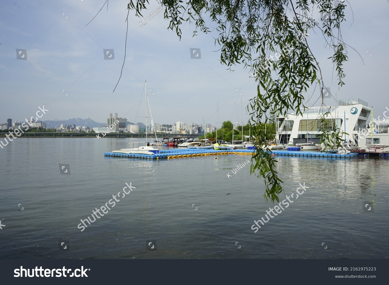 Yeongdeungpogu Seoul South Korea There Boats Yeouido Stock Photo