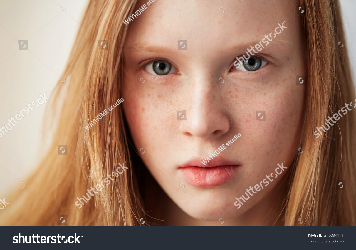 Young Eyes Girl Beautiful Redhead Freckles Woman Face Closeup Portrait
