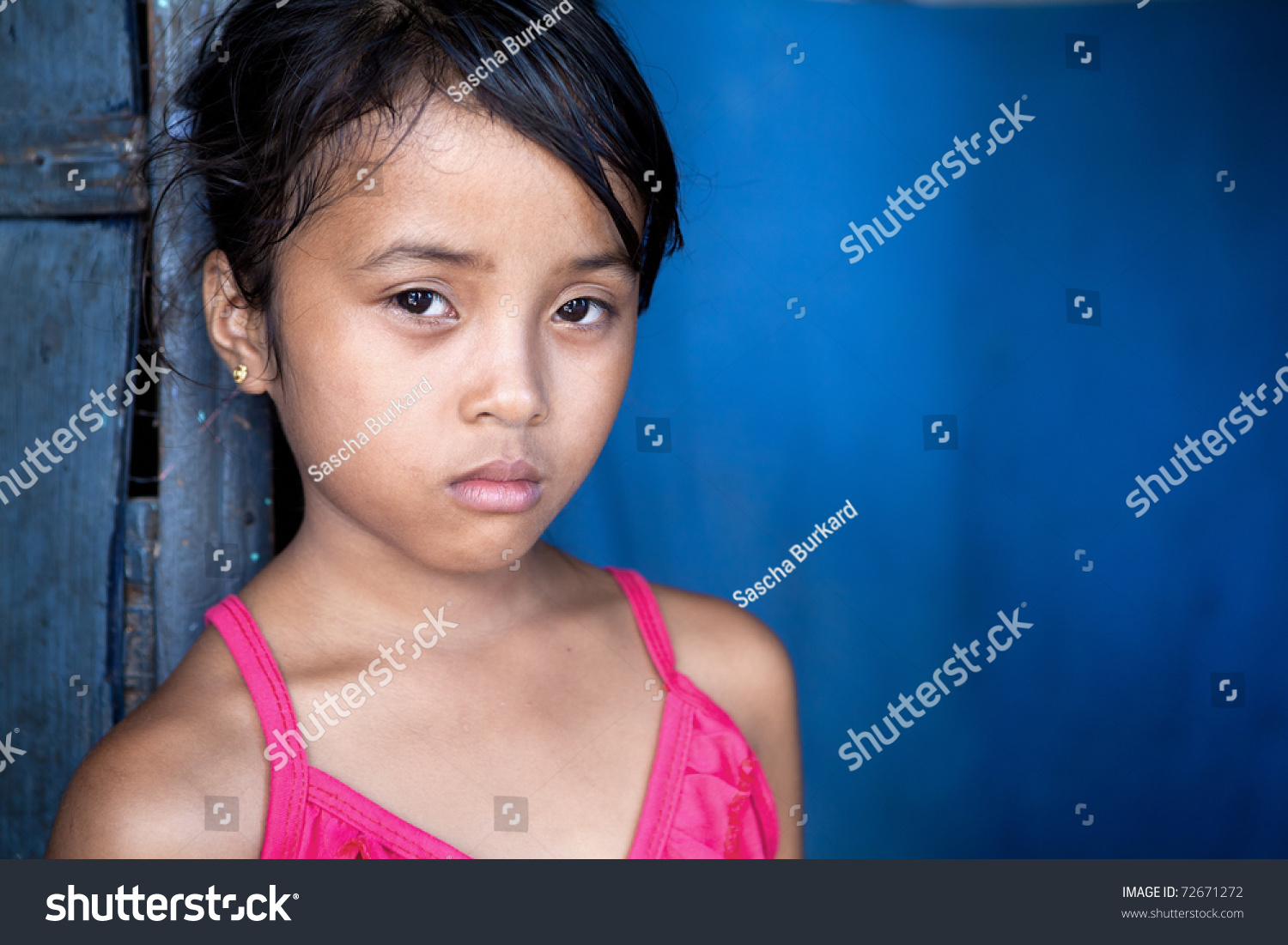 Young Filipina Girl 8 Years Old Stock Photo 72671272