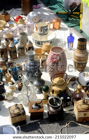ANDUZE, FRANCE - AUGUST 24 : Flea Anduze every Sunday morning throughout the year where tourists and locals meet to buy or sell, august 24, 2014.