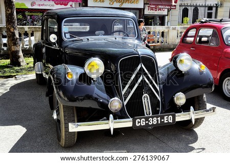 ALES, FRANCE - APRIL 11: Citroen black Citroen photographed vintage car rally Town Hall Square in the town of Ales, in the Gard department, April 11, 2015.