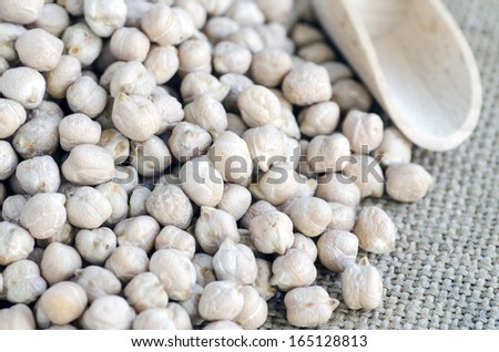 chickpeas over canvas bag