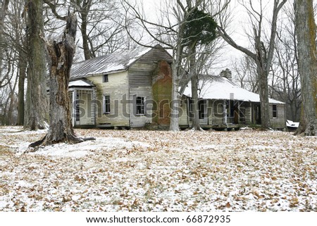 Abandoned home near Nashville tennessee , early spring snow