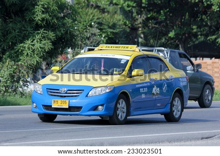 CHIANGMAI , THAILAND -NOVEMBER 20 2014:  City taxi chiangmai, Service in city. Photo at road no.121 about 8 km from downtown Chiangmai, THAILAND.