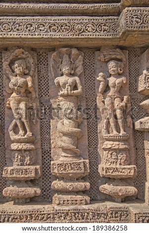 Famous stone carving on the wall of ancient Sun temple in Konark
