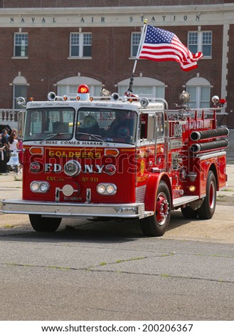 BROOKLYN, NEW YORK - JUNE 8: Fire truck on display at the Antique Automobile Association of Brooklyn annual Spring Car Show on June 8, 2014 in Brooklyn, New York