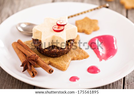 Winter dessert: Pumpkin parfait with spices on gingerbread with berry curd